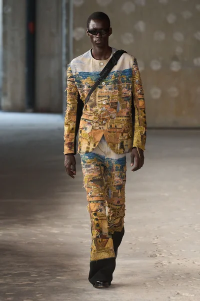 Look 36